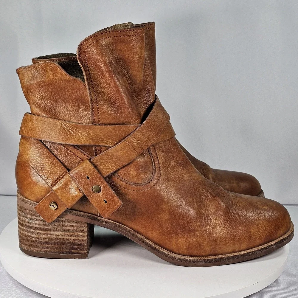 UGG Elora Chestnut Camel Leather Strappy Riding Ankle Boots Women's Sz 10‎